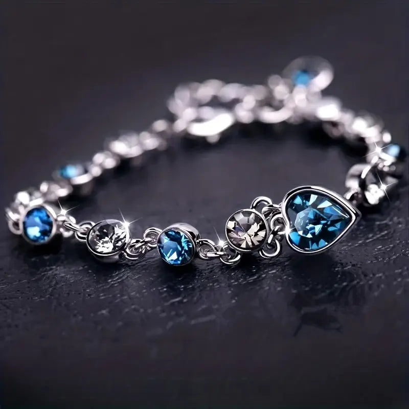 Armband mit Kristallherz-Anhänger