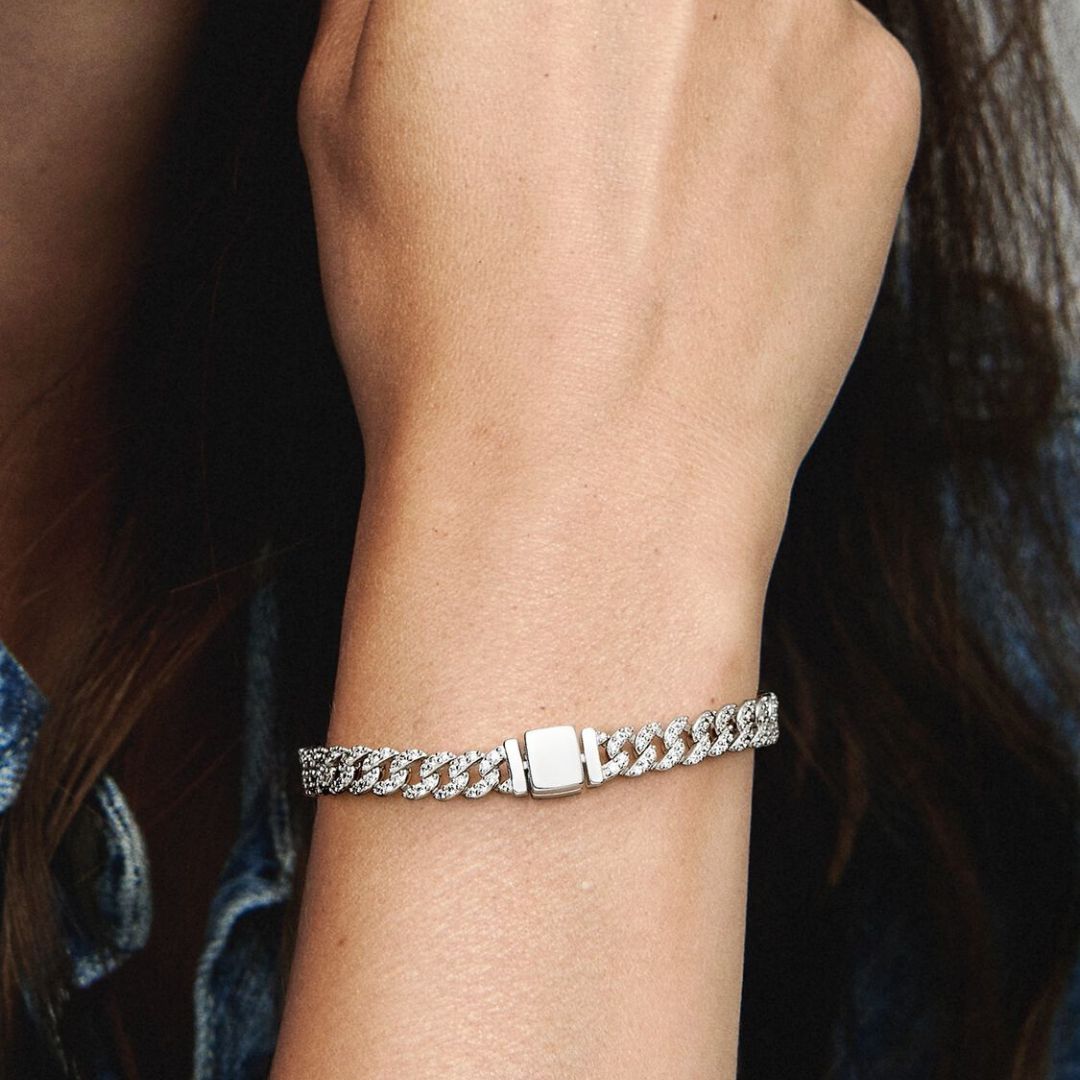 Armband mit kubanischen Gliedern aus Kristall