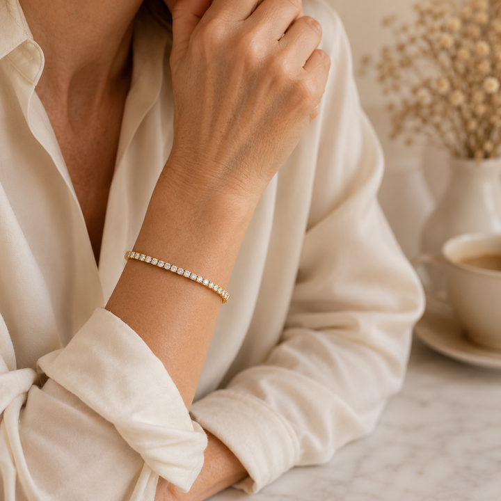 Lustra Armband – Moissanit-Glanz im Goldenen Design