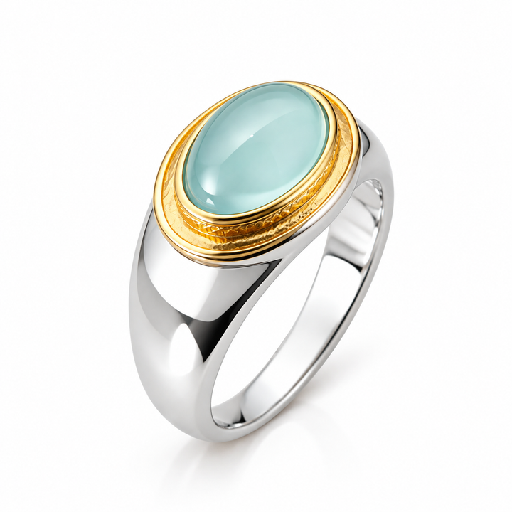 Ring mit ovalem Cabochon