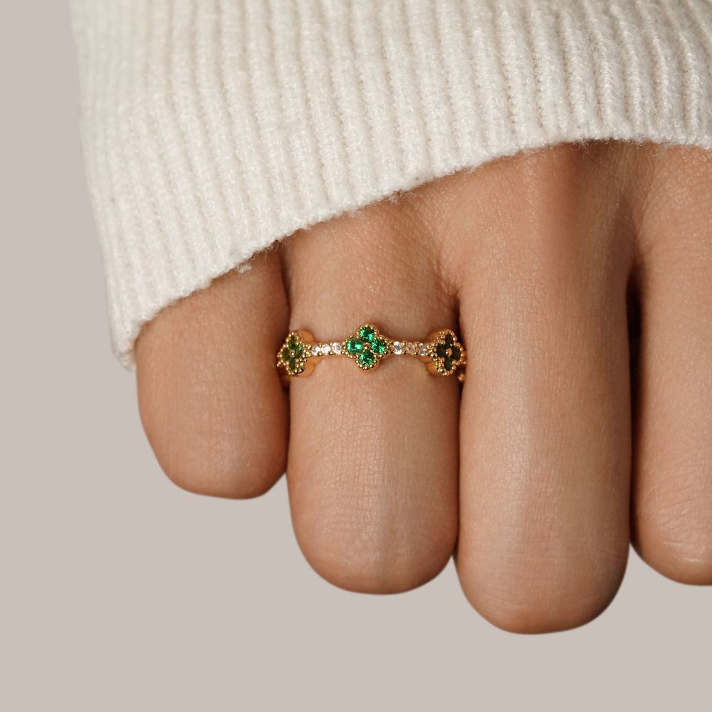 Emerald Clover Sparkle Bandring