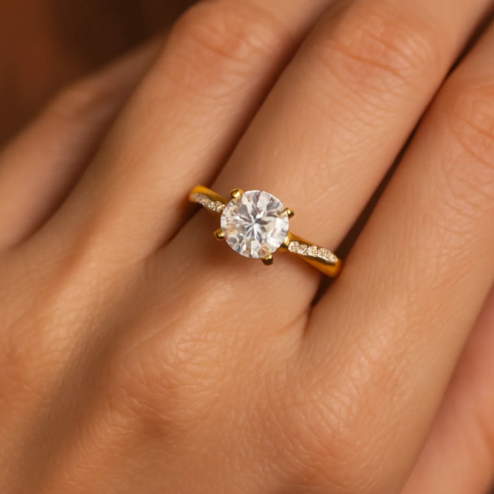 Celestine Radiance Pavé-Ring