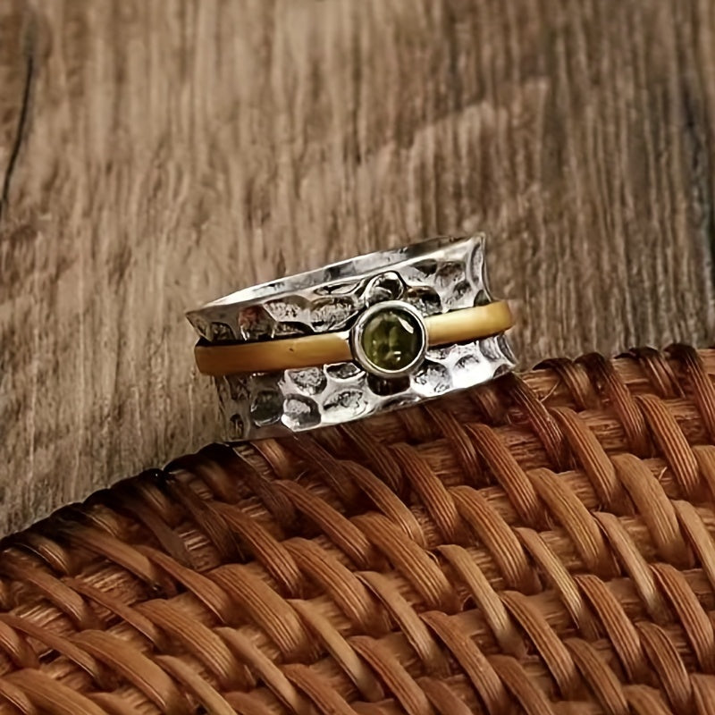 Ring aus gehämmertem Fusion-Stein