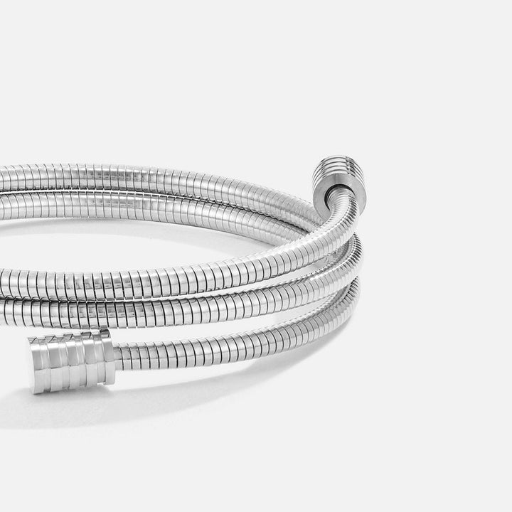 Elegantes Armband mit dreifacher Spirale
